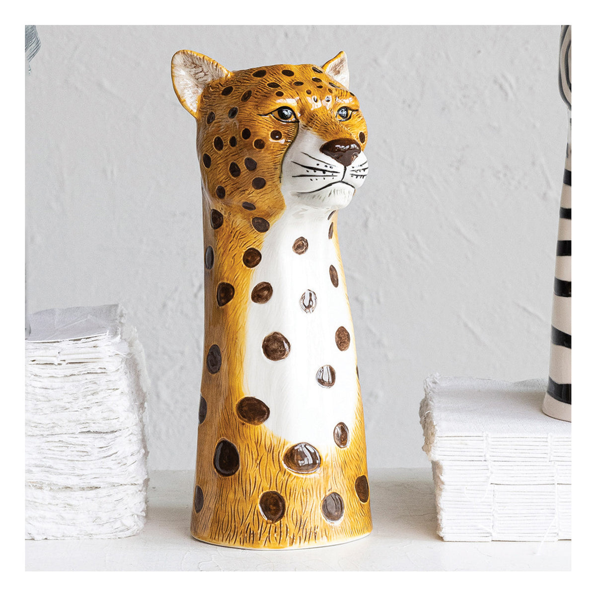 Cheetah Hand-Painted Stoneware Vase – Paraíso Plant Studio