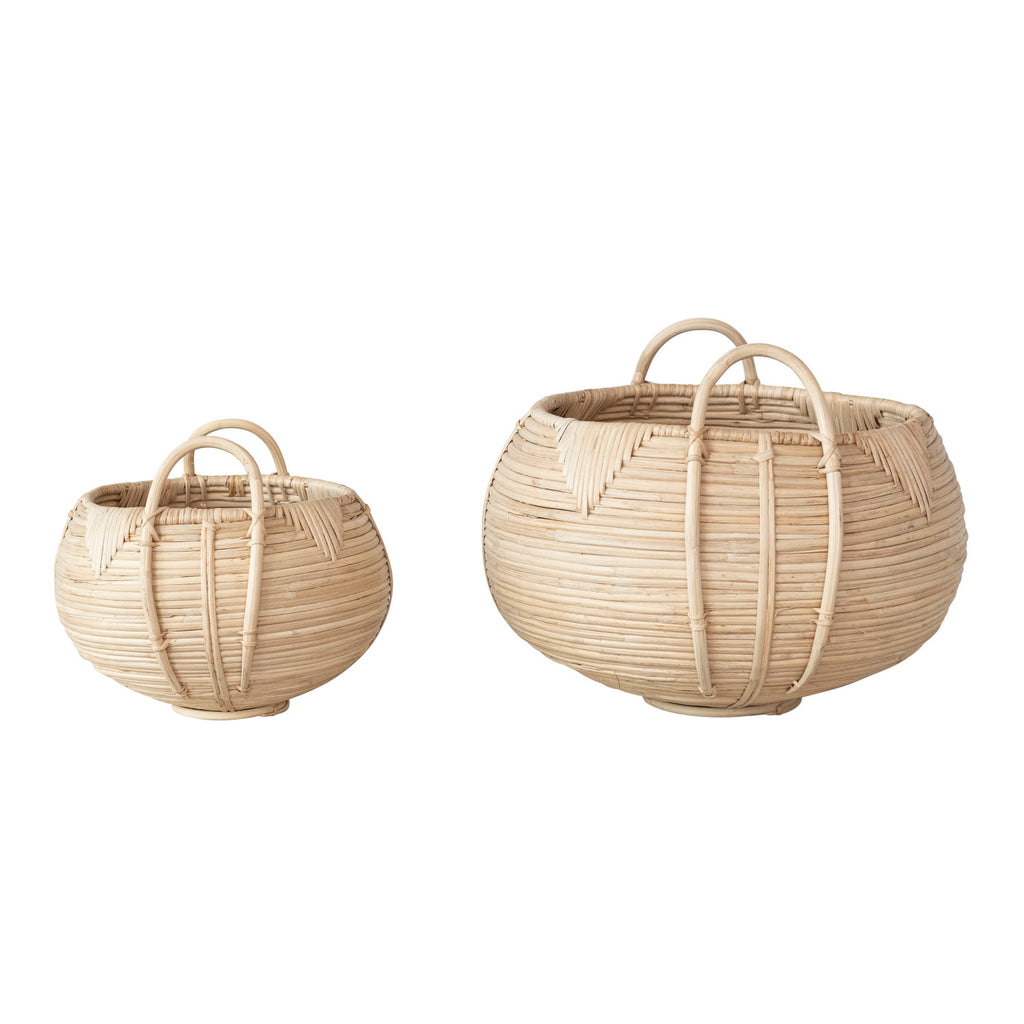 Round Hand-Woven Rattan Baskets with Handles and triangle and round woven pattern
