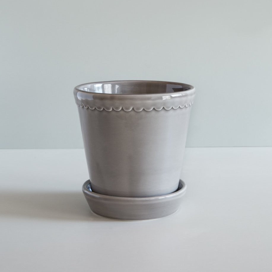 4in-7in Pearl Grey Glazed Helena Pot - Bergs Potter