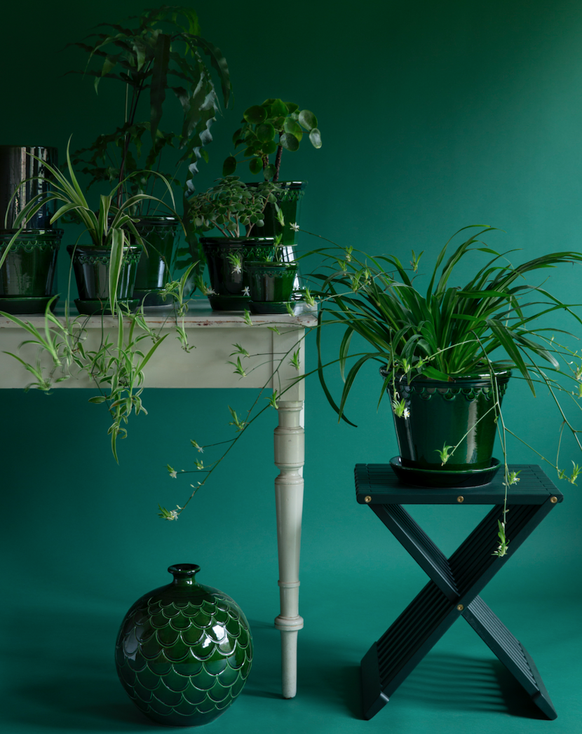dark green plant pot indoor Bergs Potter Emerald Green Glazed Copenhagen Pots 12cm Terracotta